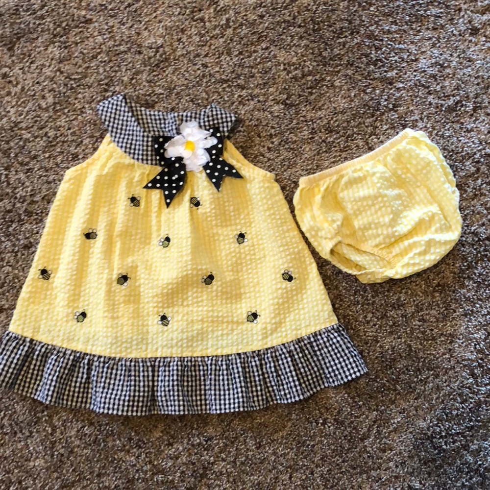 Bubble Bee Outfit